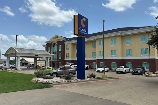 Photo 1 - Comfort Inn & Suites