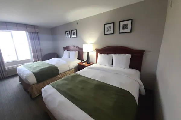 Photo 1 - Garner Hotel Paducah West by IHG