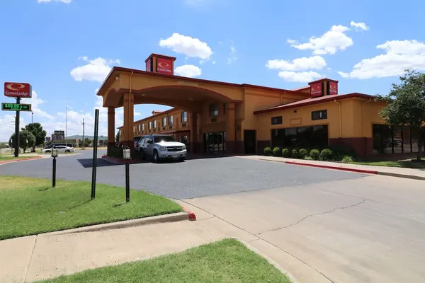 Photo 1 - Econo Lodge Lubbock I-27