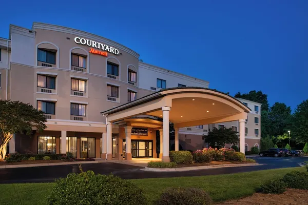 Photo 1 - Courtyard by Marriott High Point