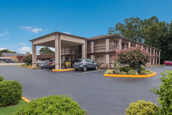 Photo 1 - Best Western McKenzie