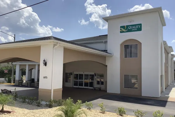 Photo 1 - Quality Inn Zephyrhills - Dade City