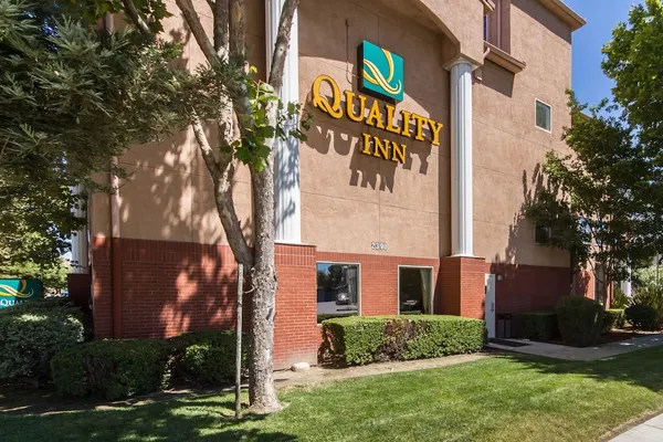 Photo 1 - Quality Inn San Jose Airport/Silicon Valley