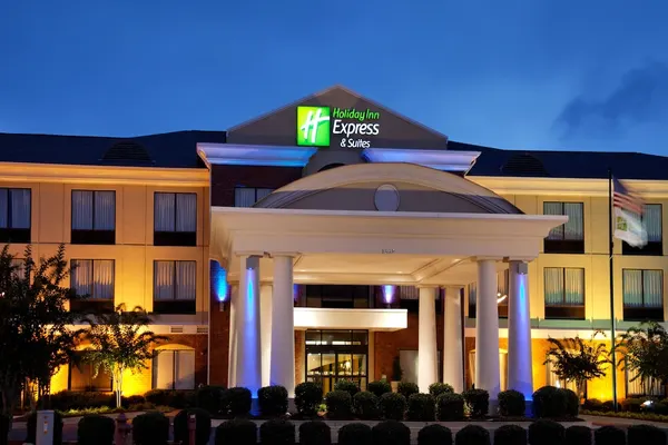 Photo 1 - Holiday Inn Express Hotel & Suites Tupelo, an IHG Hotel