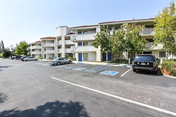 Photo 1 - Motel 6 Sunnyvale, CA - North