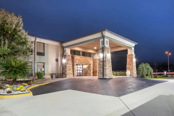 Photo 1 - Best Western Bayou Inn