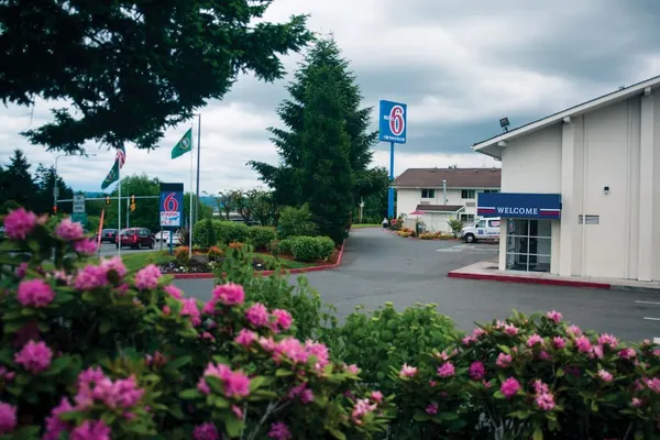 Photo 1 - Motel 6 Seattle, WA - Sea-Tac Airport South