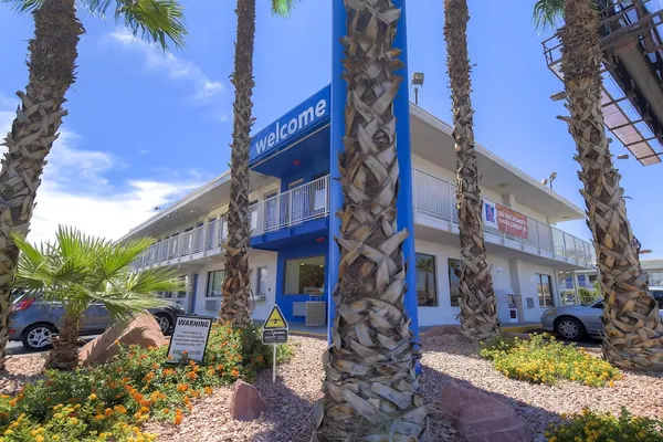 Photo 1 - Motel 6 Las Vegas, NV – I-15 Stadium