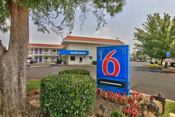 Photo 1 - Motel 6 Sacramento, CA - North