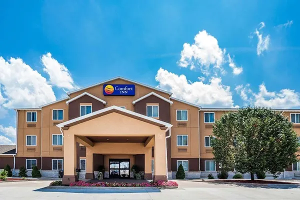 Photo 1 - Comfort Inn & Suites Moberly