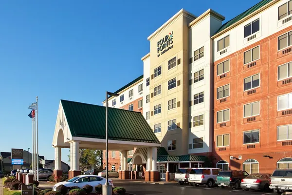 Photo 1 - Four Points by Sheraton Louisville Airport