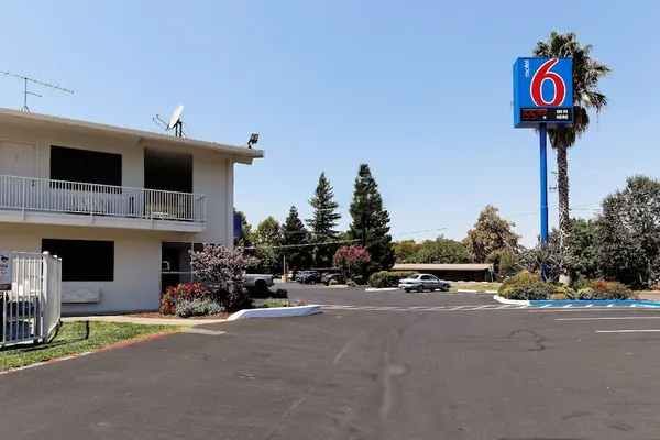 Photo 1 - Motel 6 Chico, CA