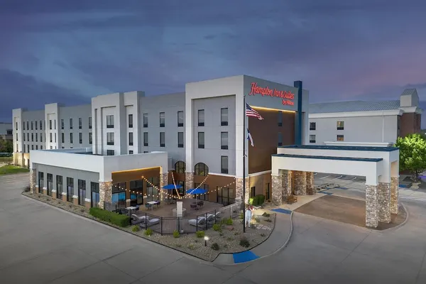 Photo 1 - Hampton Inn & Suites Dallas-DFW ARPT W-SH 183 Hurst
