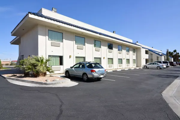 Photo 1 - Motel 6 North Palm Springs, CA - North