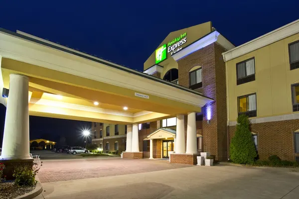 Photo 1 - Holiday Inn Express Hotel & Suites Goshen, an IHG Hotel