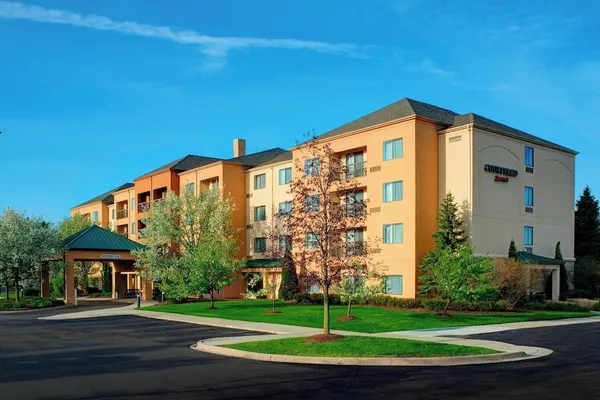 Photo 1 - Courtyard by Marriott Detroit Pontiac/Auburn Hills