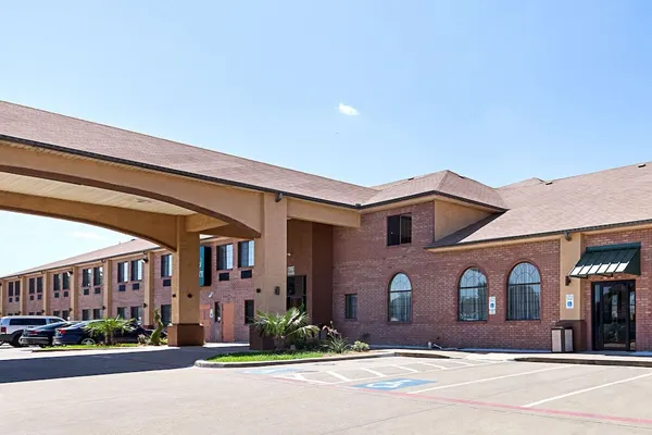 Photo 1 - Quality Inn Mesquite - Dallas East