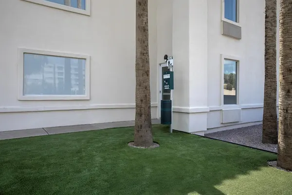 Photo 1 - Home2 Suites by Hilton Scottsdale Old Town