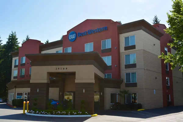 Photo 1 - Best Western Wilsonville Inn & Suites