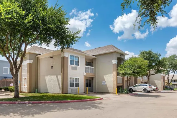Photo 1 - Extended Stay America Suites Arlington