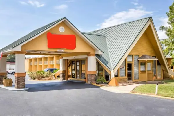 Photo 1 - Perry Inn & Suites By Capital O National Fairground GA I 75