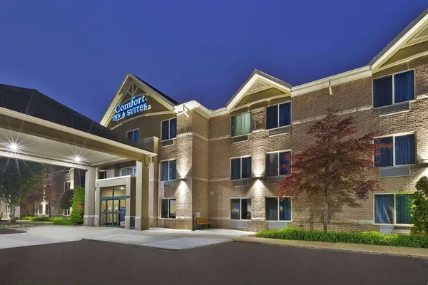 Photo 1 - Comfort Inn and Suites Taylor