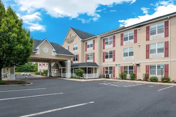 Photo 1 - Country Inn & Suites by Radisson, Harrisburg Northeast - Hershey