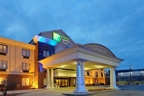 Photo 1 - Holiday Inn Express & Suites Lancaster, an IHG Hotel