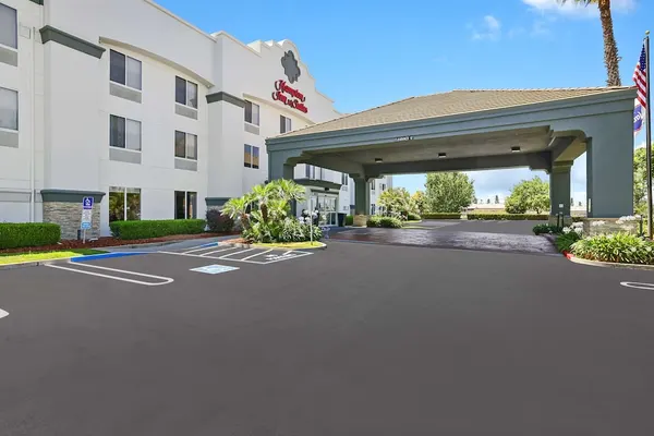 Photo 1 - Hampton Inn & Suites Modesto-Salida