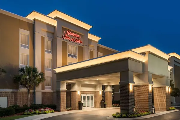 Photo 1 - Hampton Inn & Suites Bluffton-Sun City