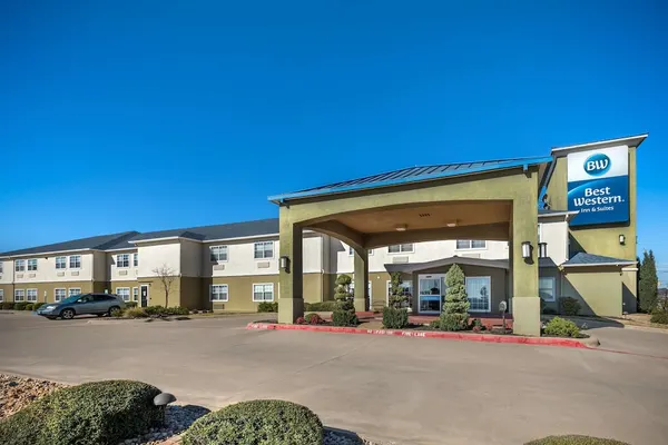 Photo 1 - Best Western Club House Inn & Suites