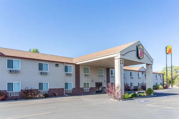 Photo 1 - Super 8 by Wyndham Blackfoot