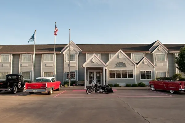 Photo 1 - Motel 6 McAlester, OK - South