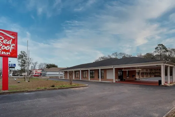 Photo 1 - Red Roof Inn Bay Minette