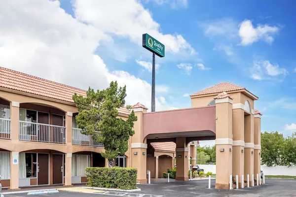 Photo 1 - Quality Inn Alachua - Gainesville Area