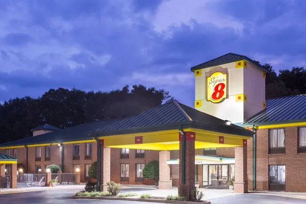 Photo 1 - Super 8 by Wyndham Spartanburg/I-26 Exit 22