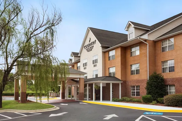 Photo 1 - Country Inn & Suites by Radisson, Charlotte University Place, NC