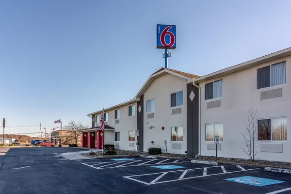 Photo 1 - Motel 6 Barkeyville, PA