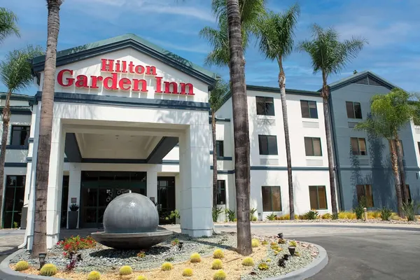 Photo 1 - Hilton Garden Inn Los Angeles Montebello