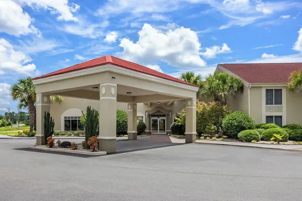 Photo 1 - Comfort Inn & Suites Walterboro I-95