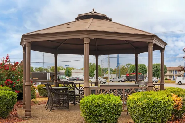 Photo 1 - Red Roof Inn Bowling Green