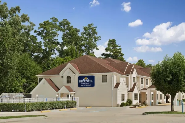 Photo 1 - Microtel Inn & Suites by Wyndham Ponchatoula/Hammond