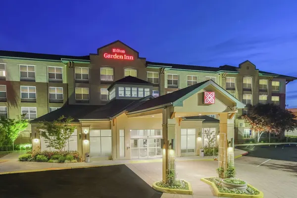 Photo 1 - Hilton Garden Inn Oakland / San Leandro