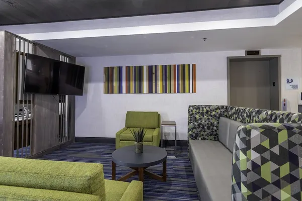 Photo 1 - Holiday Inn Express Hotel & Suites Petersburg-Dinwiddie, an IHG Hotel