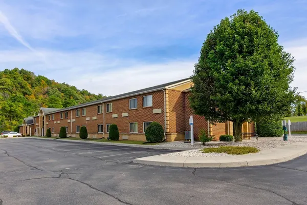Photo 1 - Comfort Inn Atkins-Marion I-81