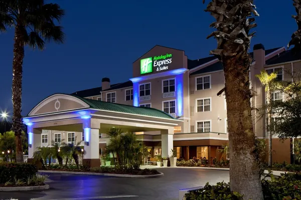 Photo 1 - Holiday Inn Express Sarasota East - I-75, an IHG Hotel