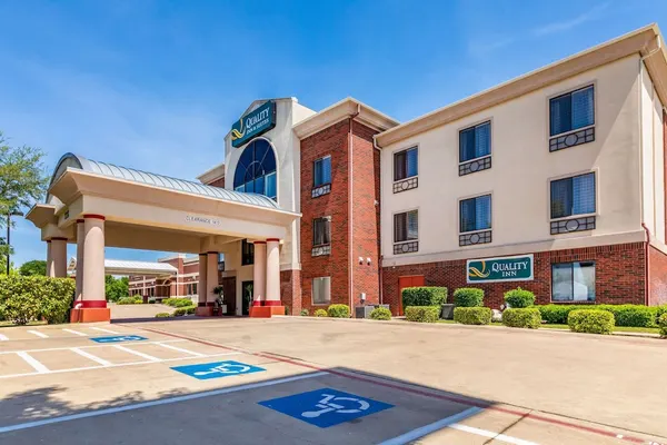 Photo 1 - Quality Inn & Suites Lampasas