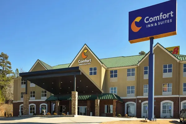 Photo 1 - Comfort Inn & Suites Cartersville - Emerson Lake Point