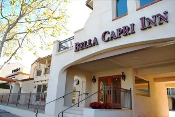 Photo 1 - Bella Capri Inn