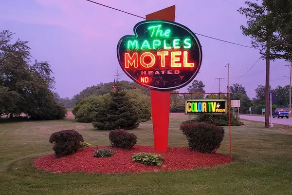 Photo 1 - Maples Motel